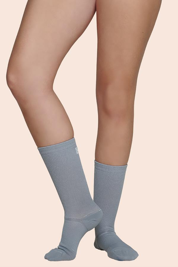 Apolla The Infinite Recovery With Traction Mid-Calf Compression Sock Adult INIFINITE TRACTION